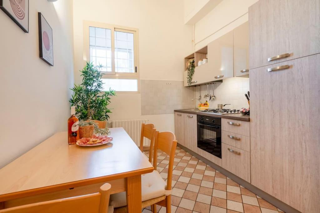 Oasi Corso Italia Apartment บารี ภายนอก รูปภาพ